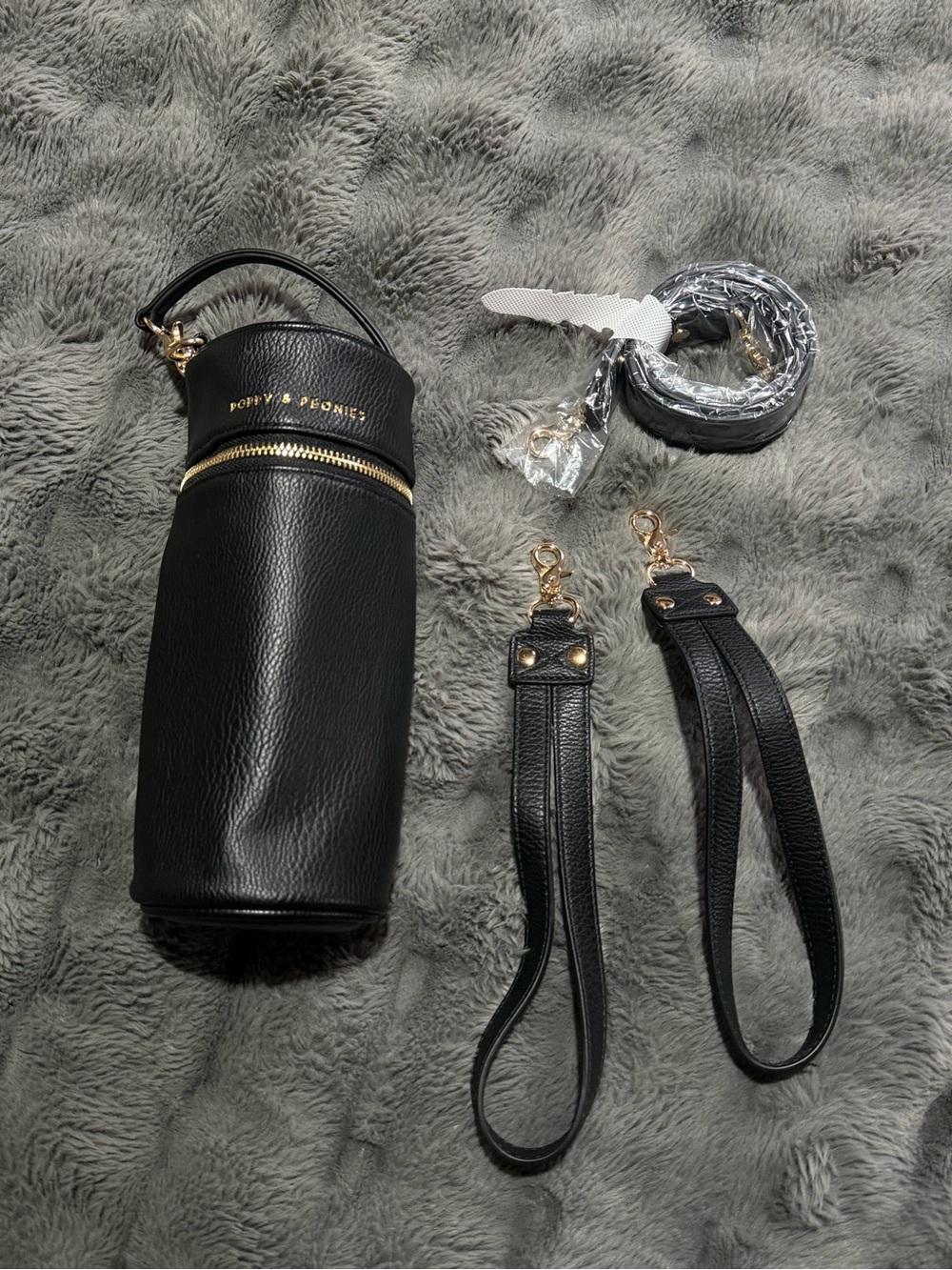 Poppy & Peonies Bottle Travel Bag